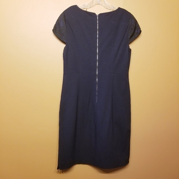 Elie Tahari | Blue Sheath Dress with Lace Overlay (Size 12) - Picture 9 of 10